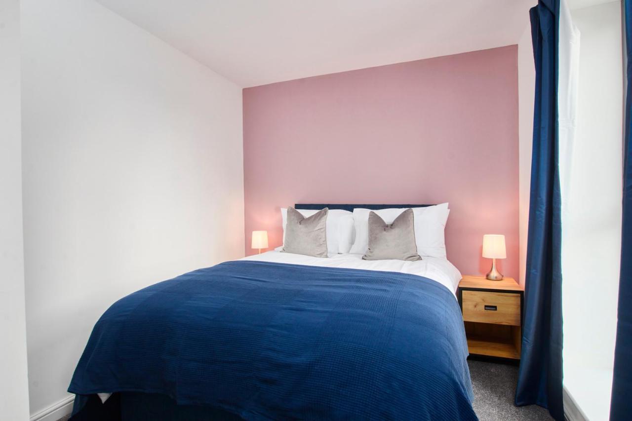 맨체스터 Beaut 5 Bed House W Parking 빌라 외부 사진